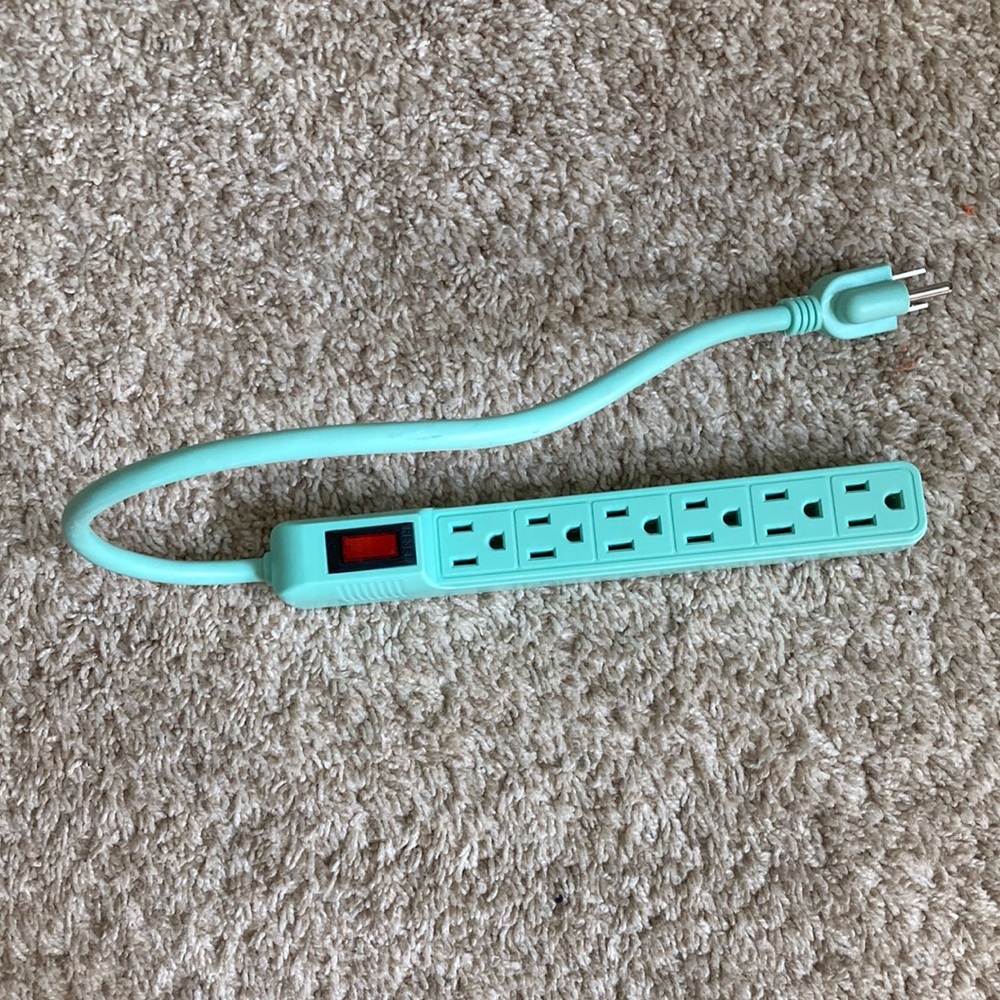 teal power strip!!